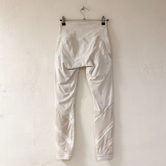 Lululemon Wunder Under High-Rise Tight 25" Lace in White Size 4 - Picture 3 of 8